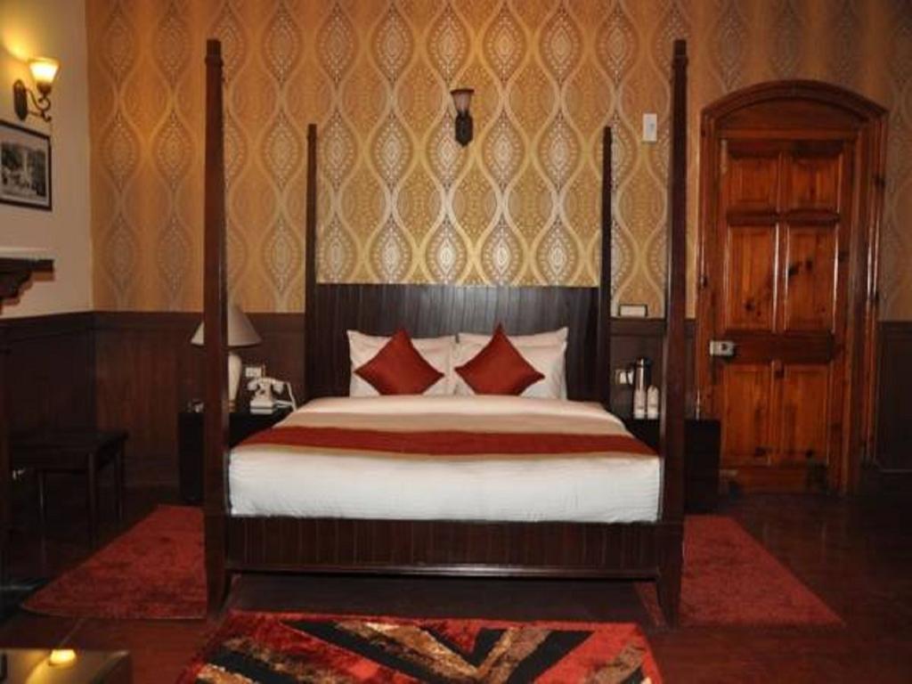 Hotel Southgate 3*
