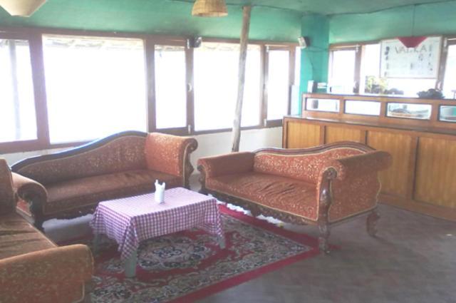 Oyo 43476 Vatika Resort Shimla