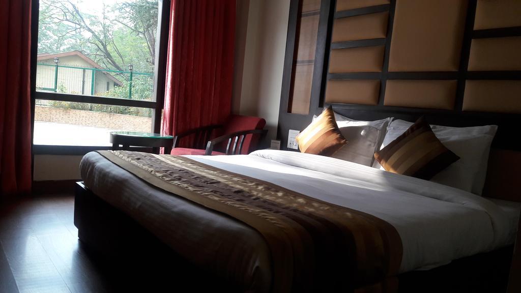 Hotel Southgate 3*