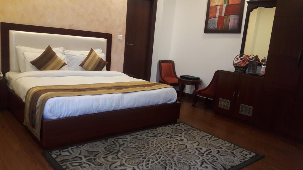 Hotel Southgate 3*
