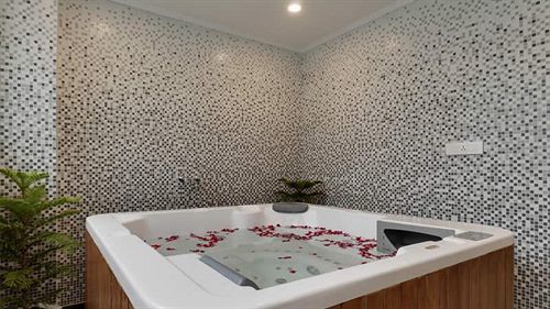 Hotel Marina- First Designer Boutique Shimla