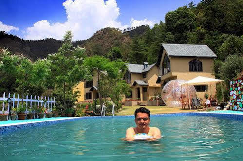 Oakwood Hamlet 3* Shimla