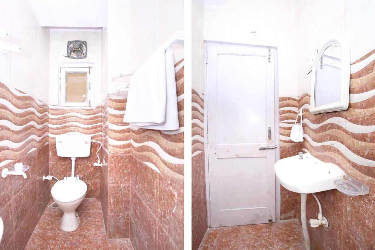 Oyo 10986 1bhk Red Velly Kasumpti Main Market Apartment