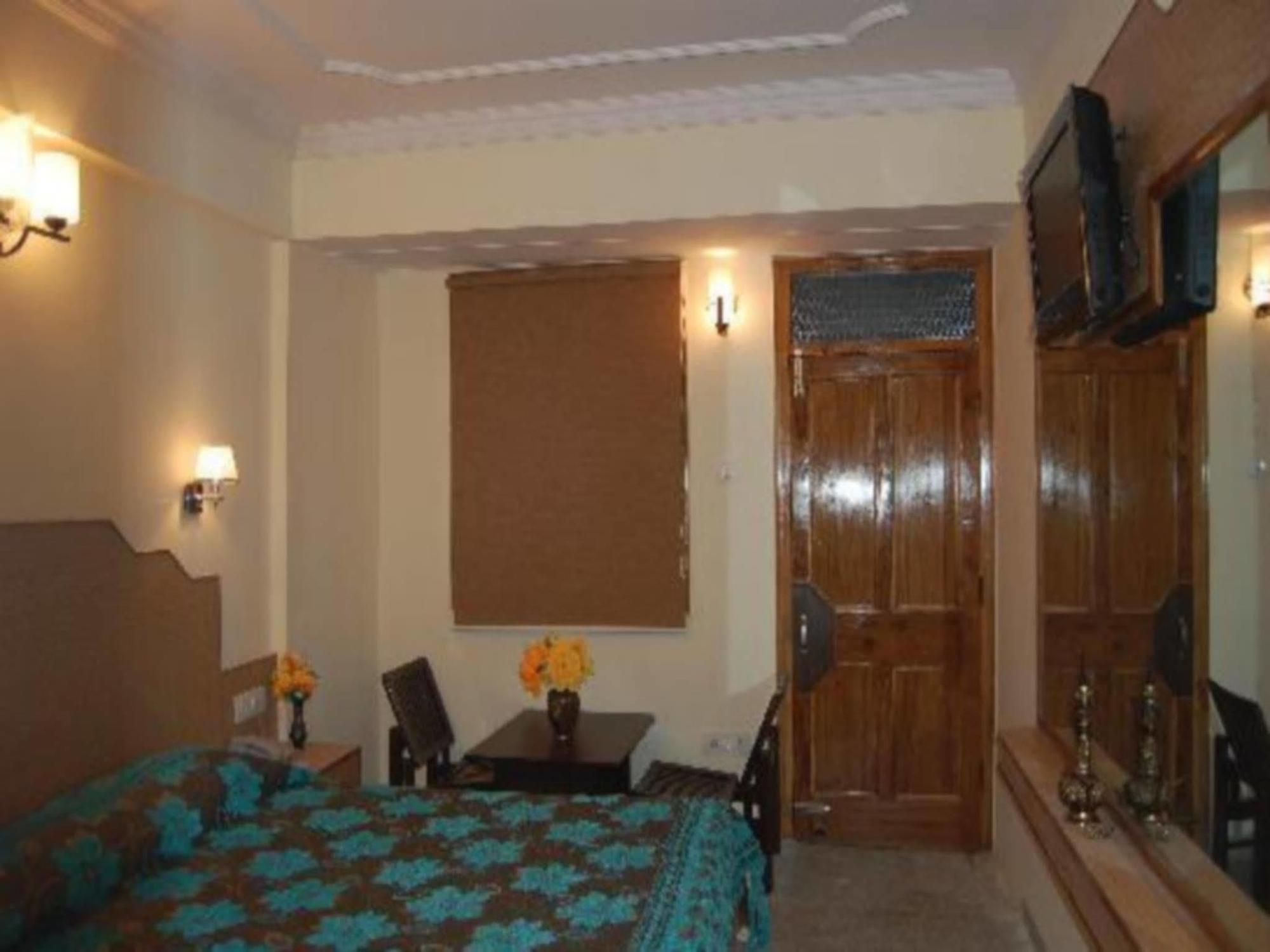 Hotel Prestige Shimla