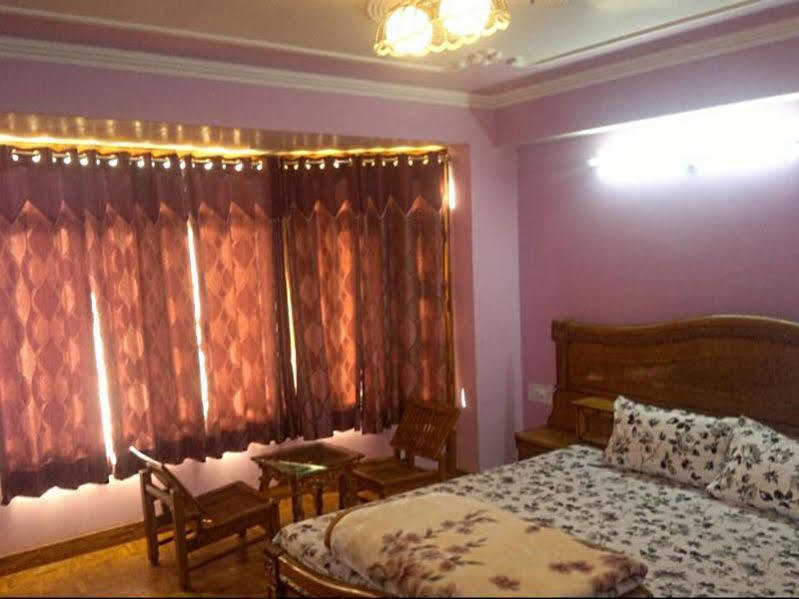 Hotel Shimla Nature Ville 3*