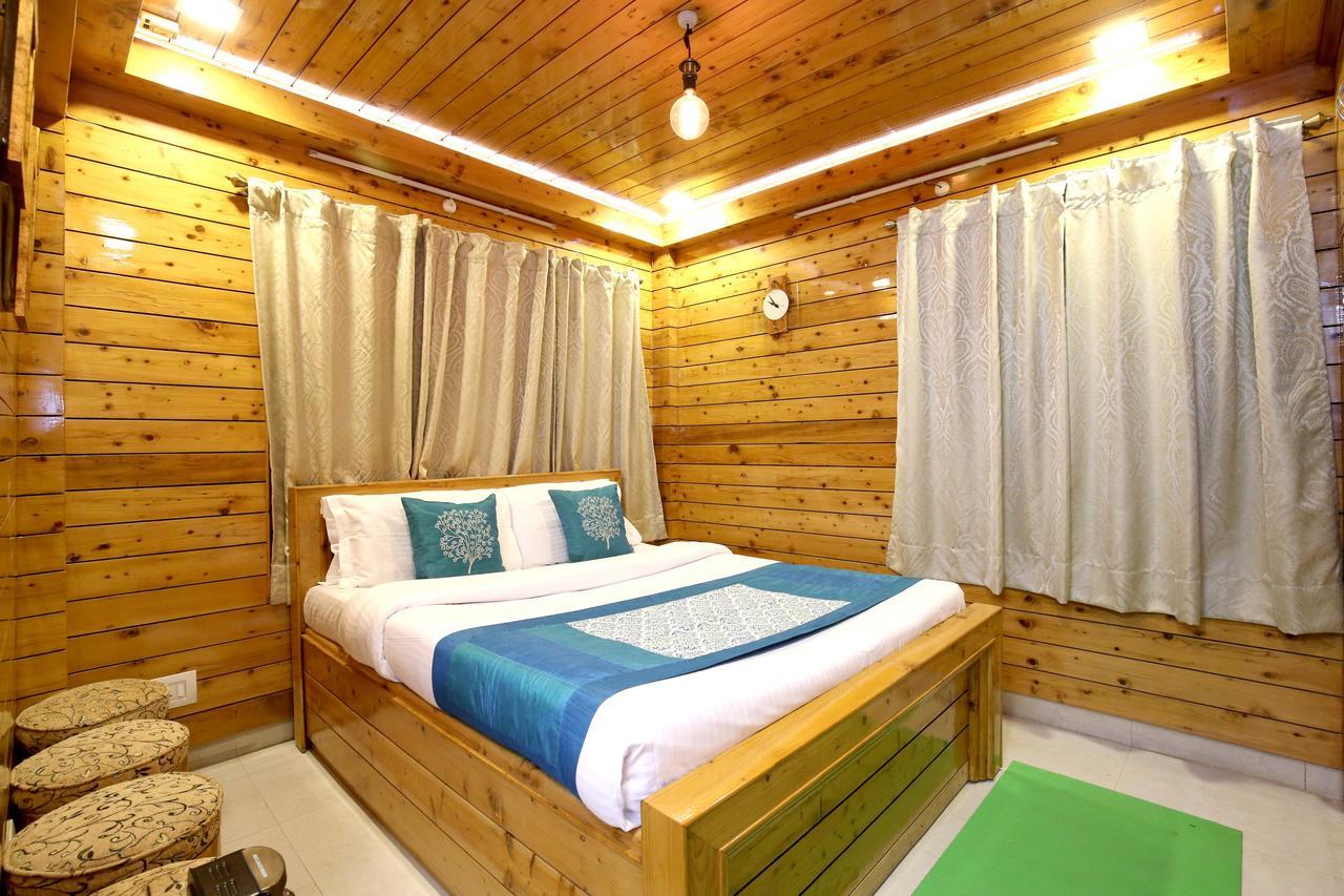 Oyo 10299 Vikas Nagar Hotel