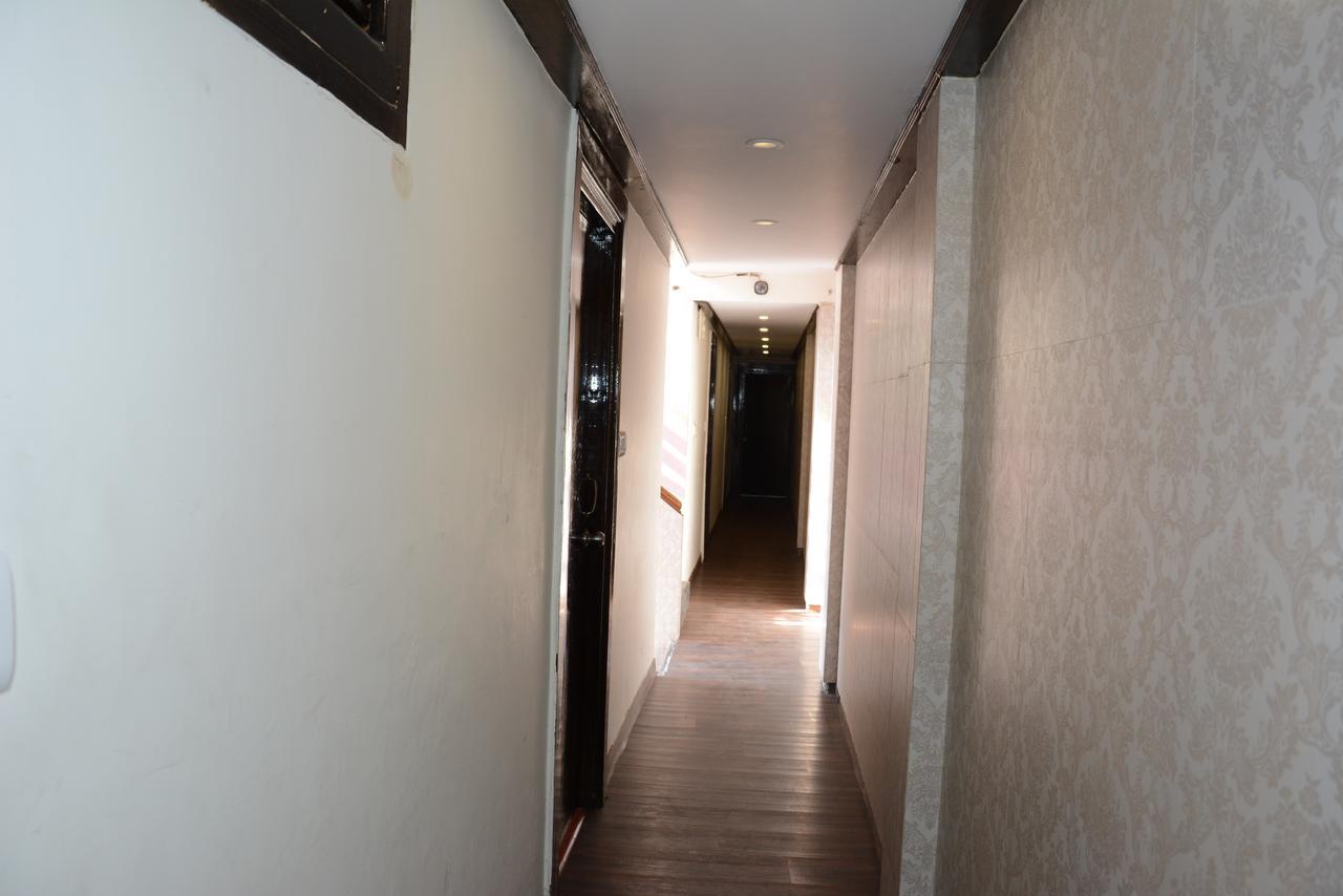 Hotel Basant 2*