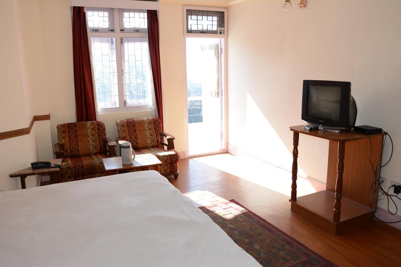 Hotel Basant