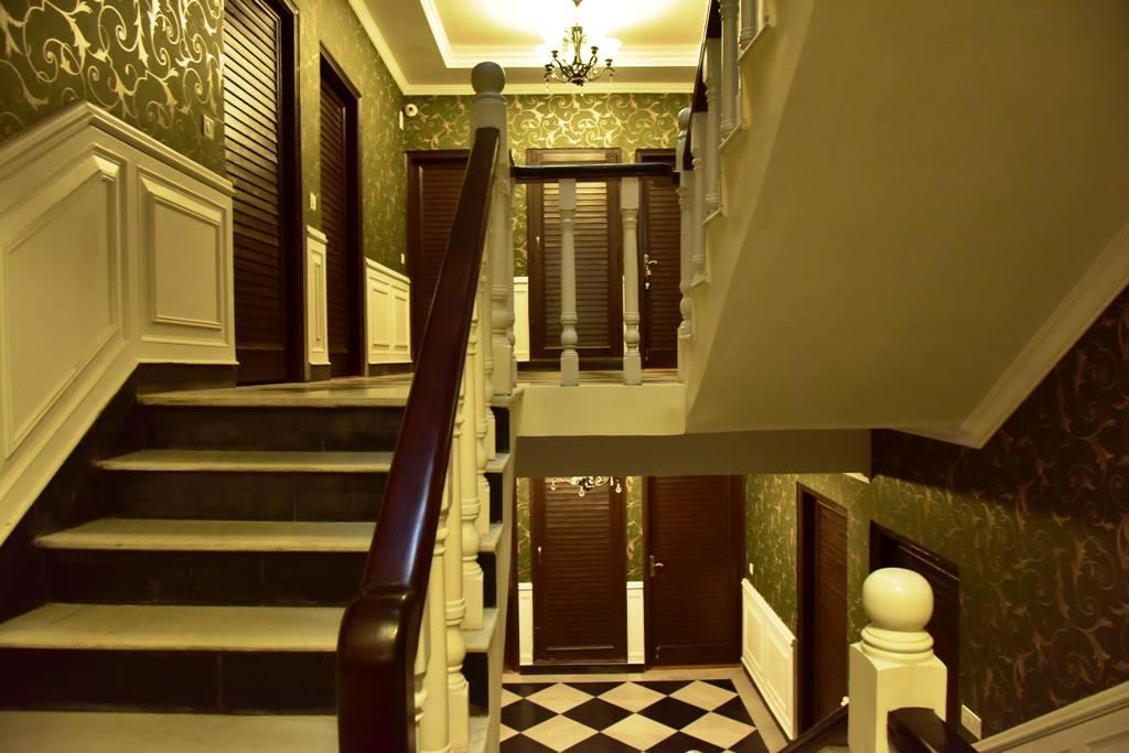 The Oaktree House