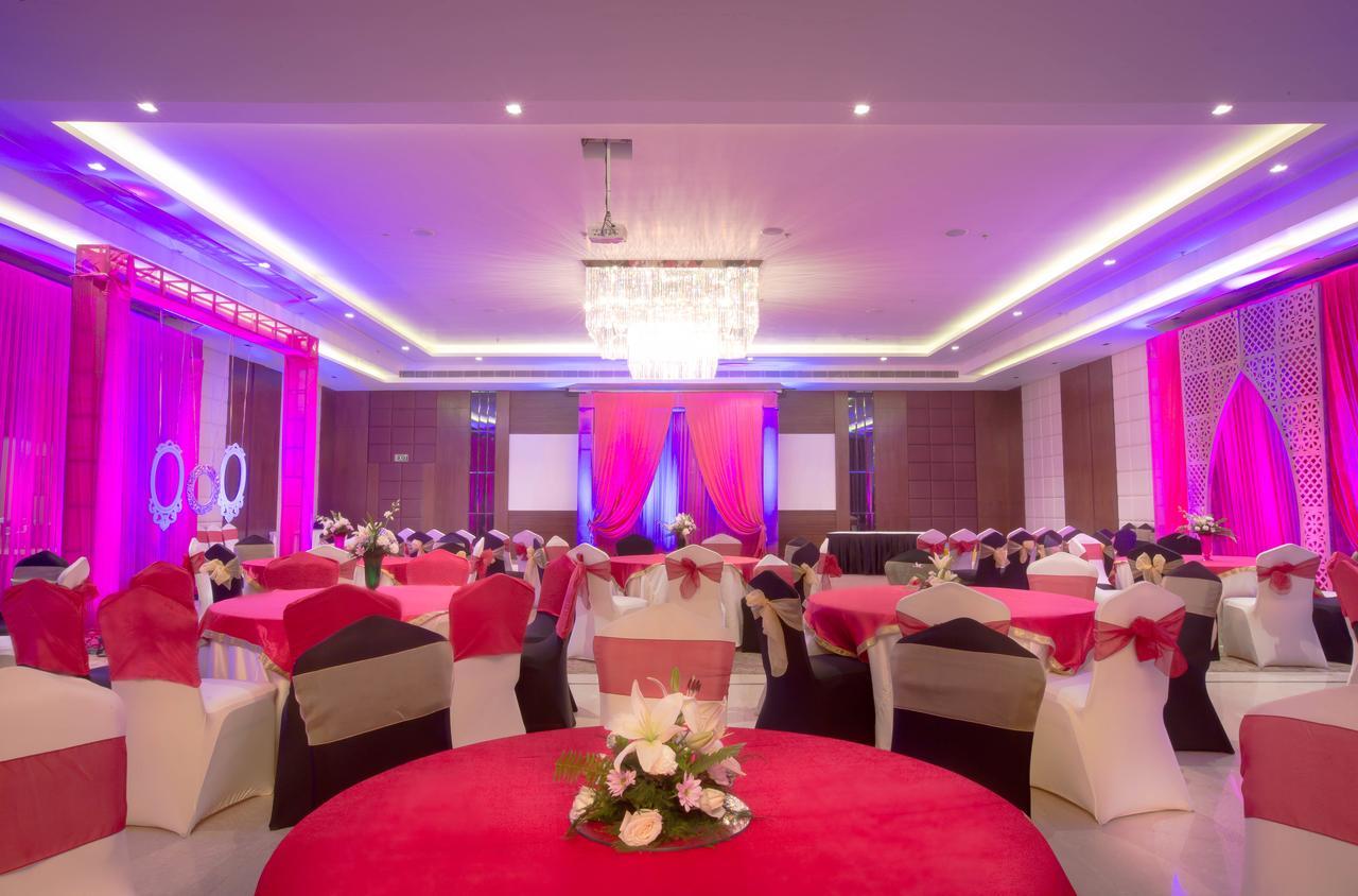 Royal Tulip Luxury Hotel, Kufri, Hotel Shimla