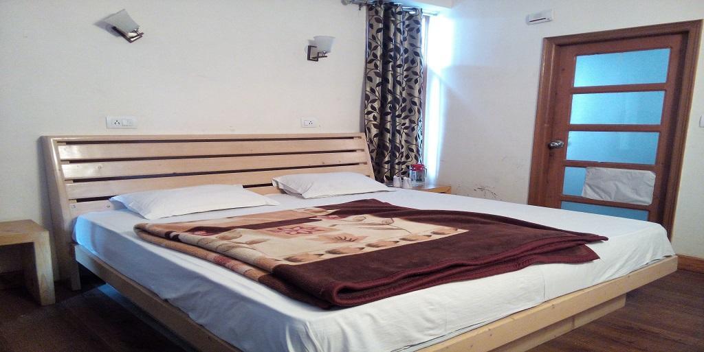 Aangan Regency 4*