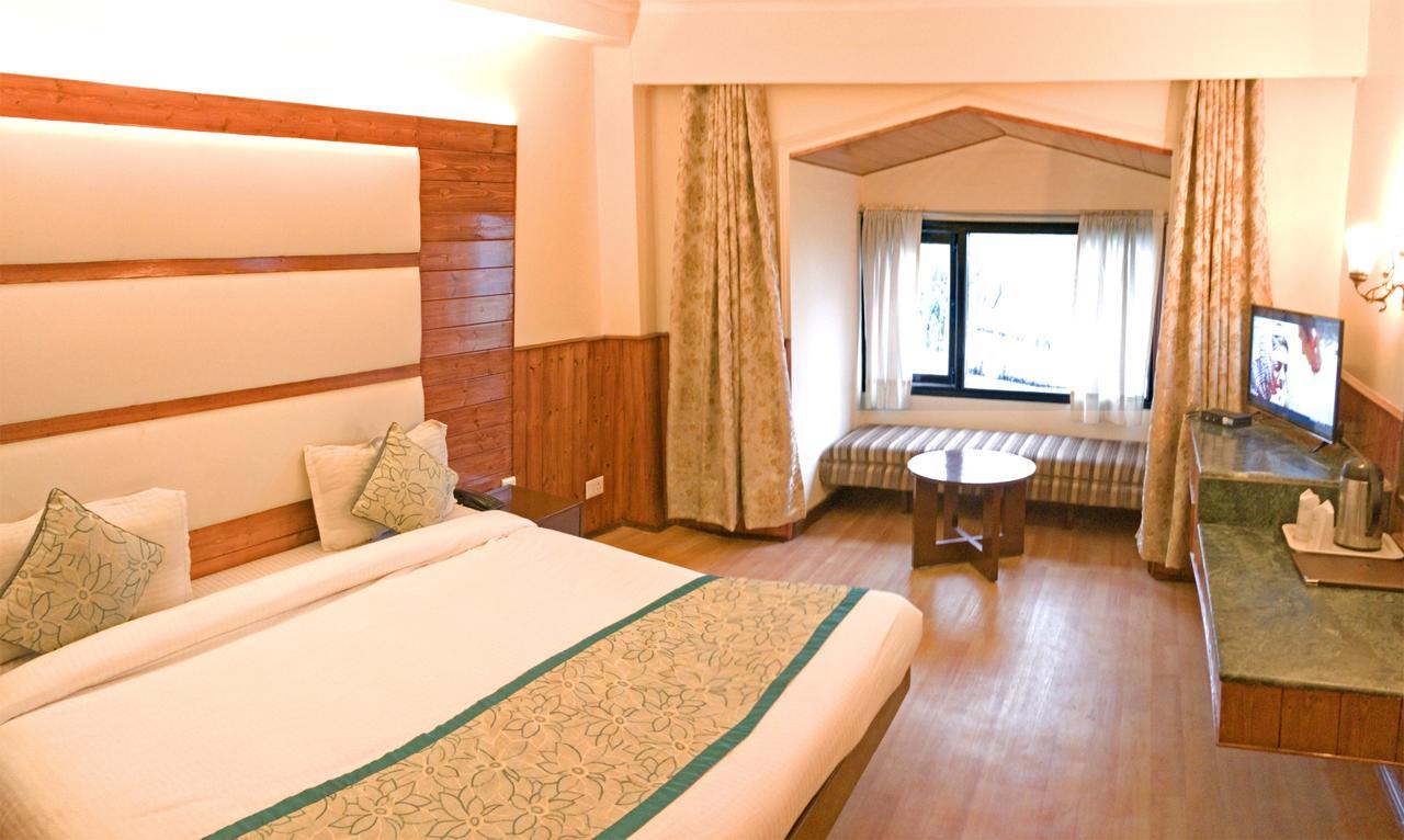 Royal Jardin Whistling Pines 3*