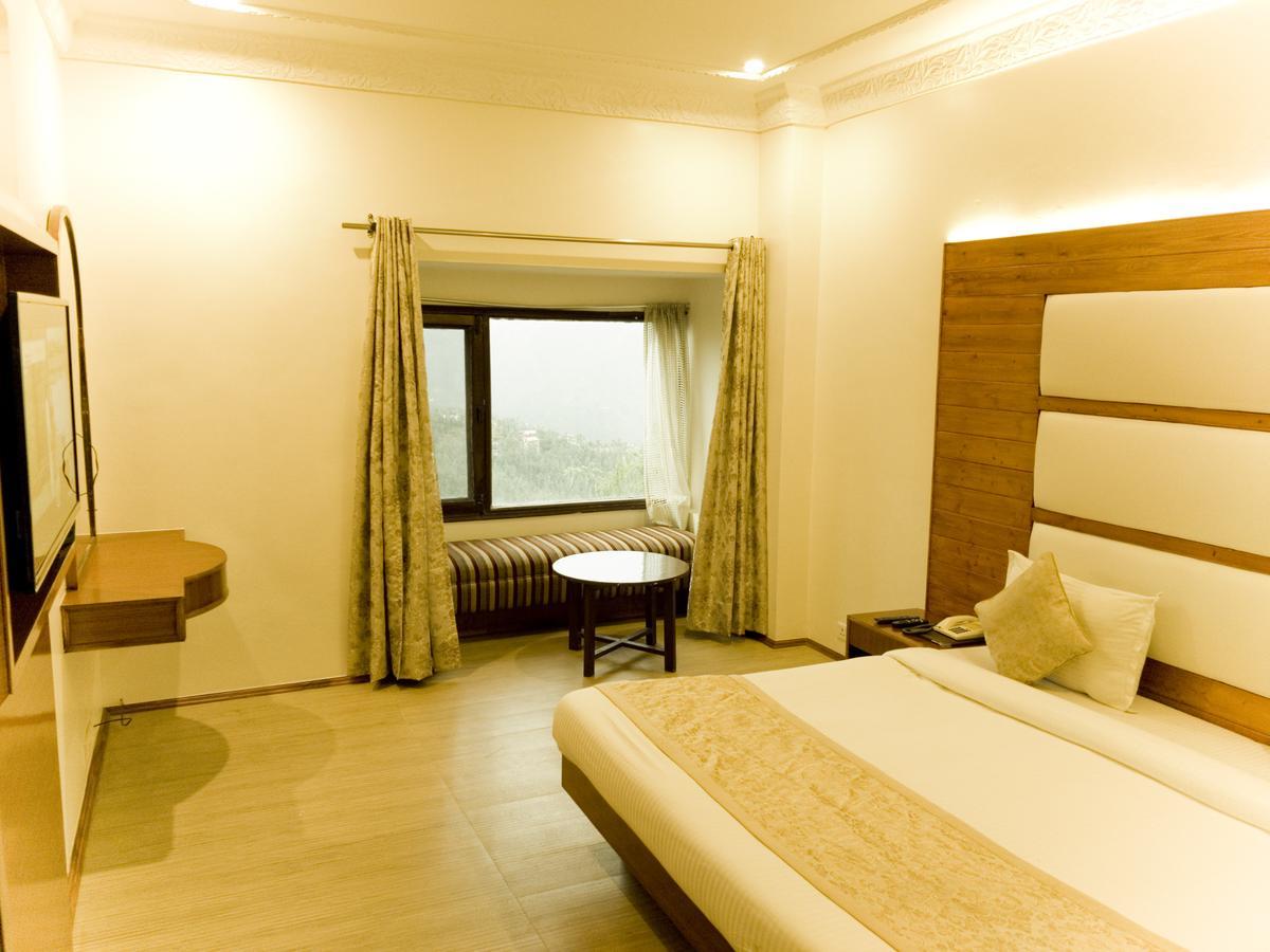 Royal Jardin Whistling Pines 3*
