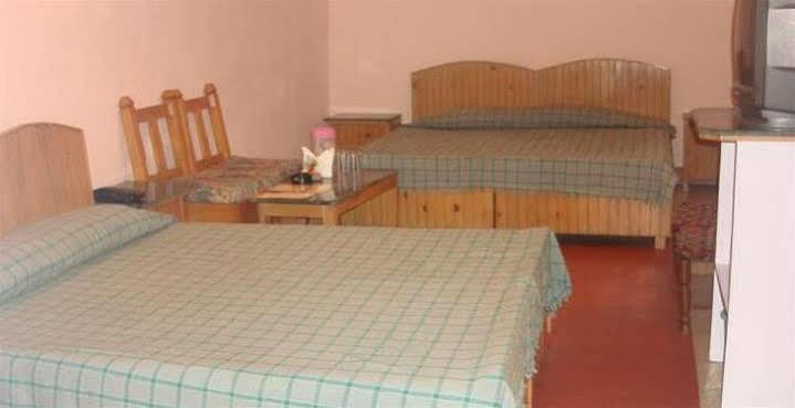 The Royale Oaks Hotel Shimla