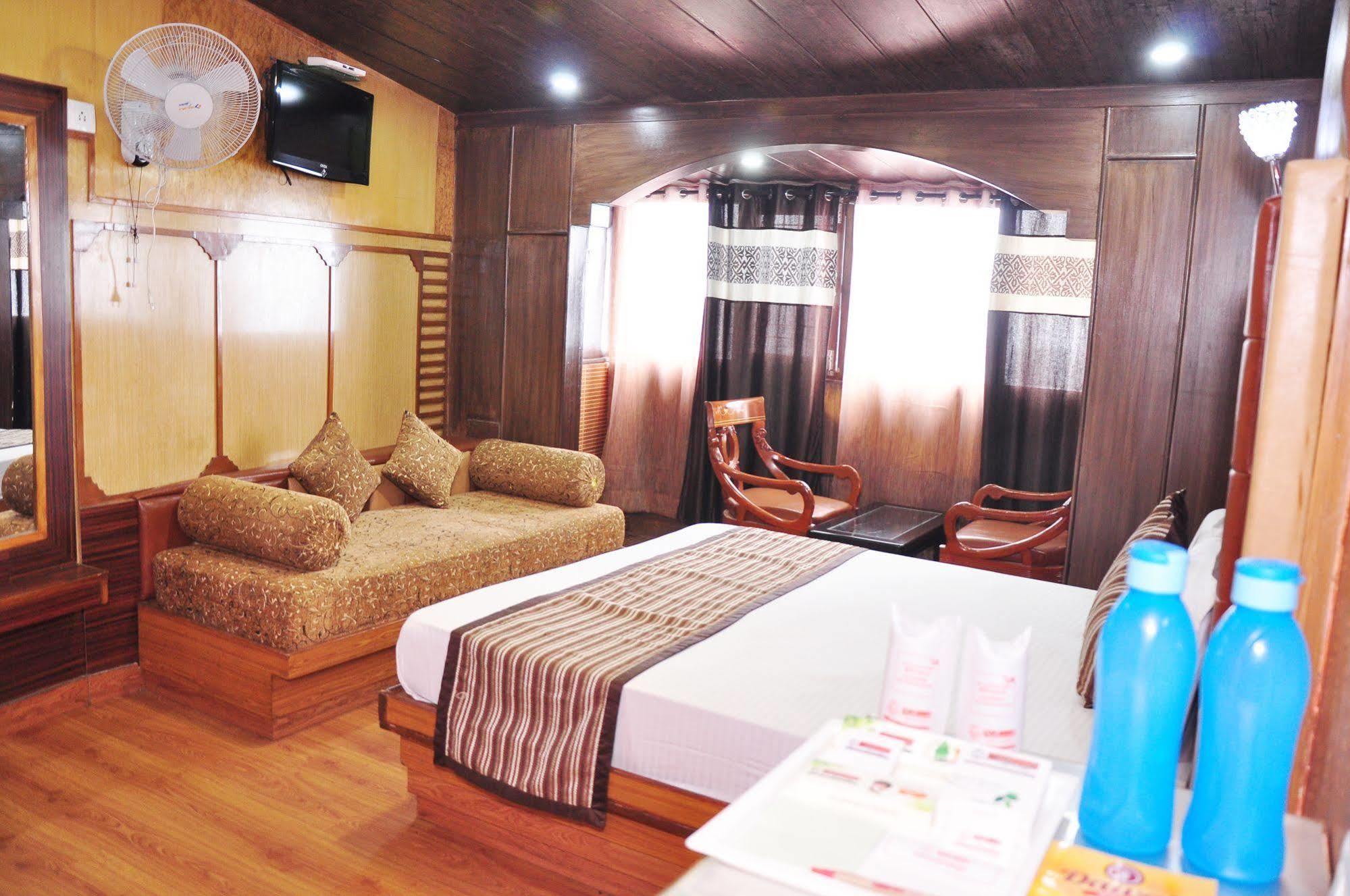 Hotel Sidharath