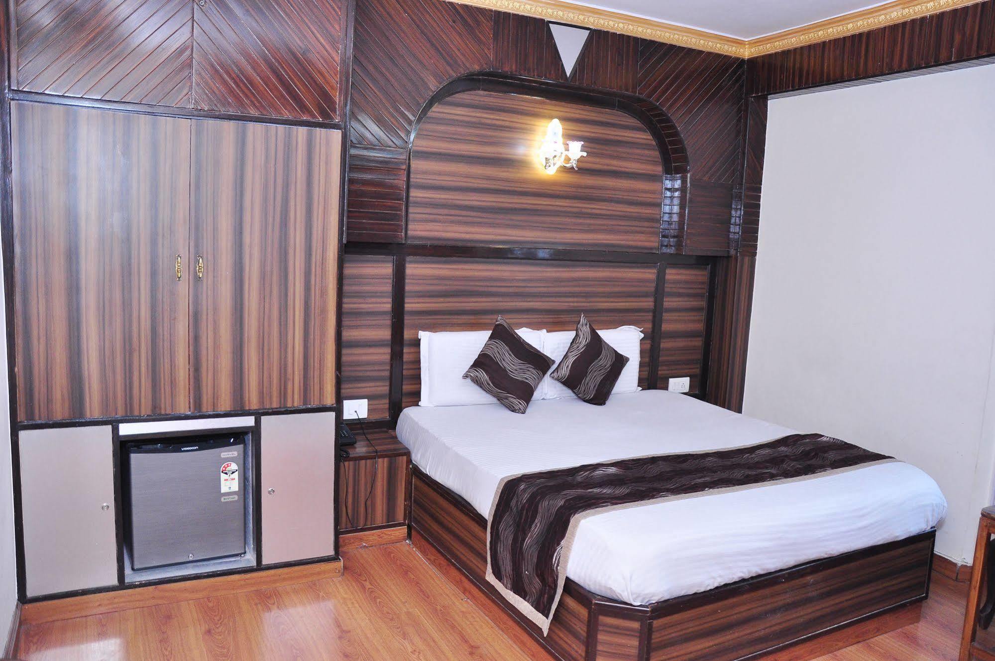 Hotel Sidharath