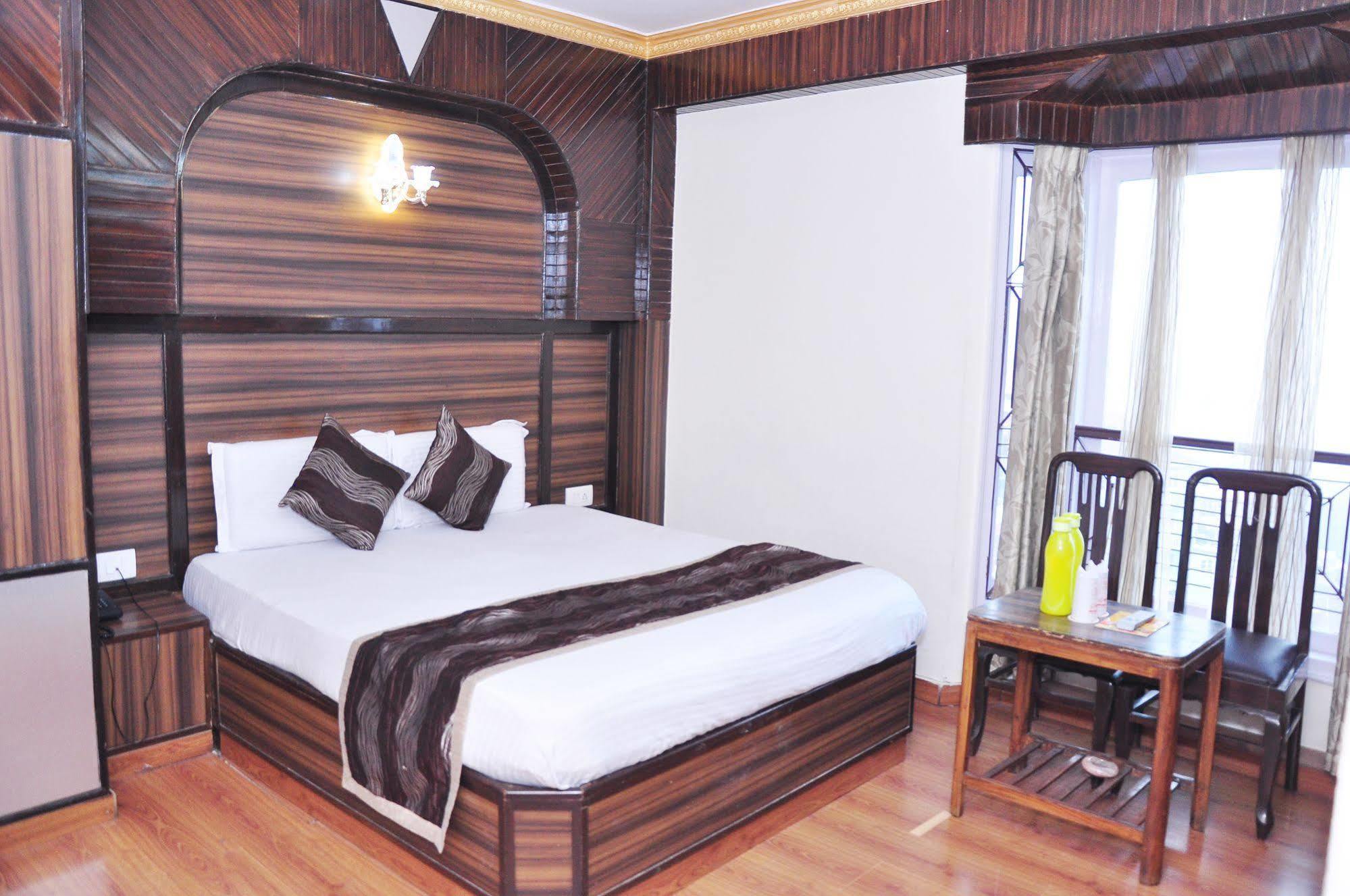 Hotel Sidharath