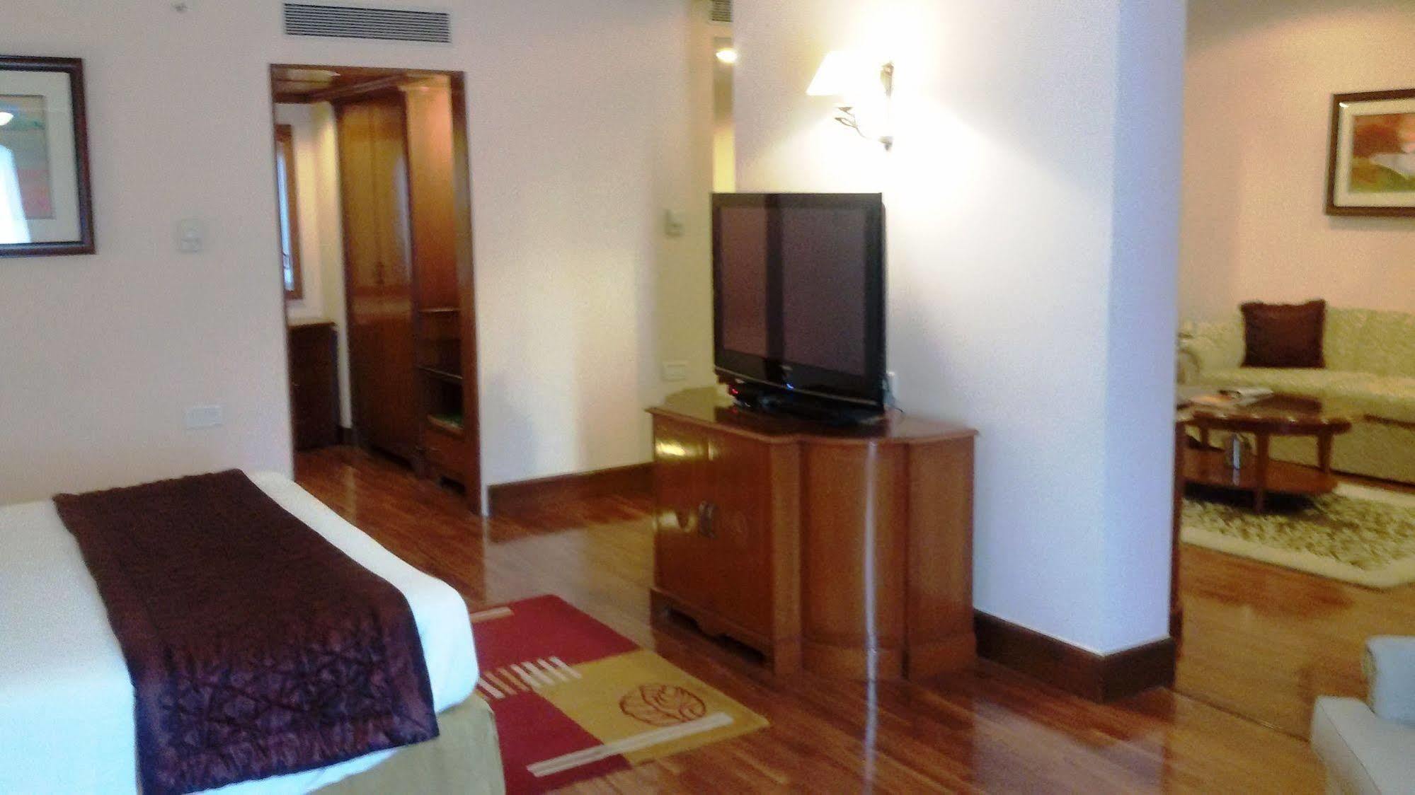 Radisson Hotel 5*