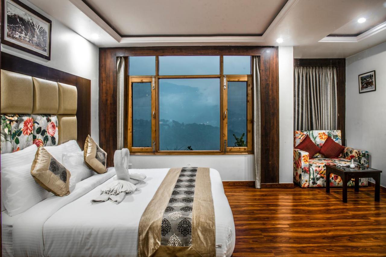 Snow Lotus Hotel Shimla