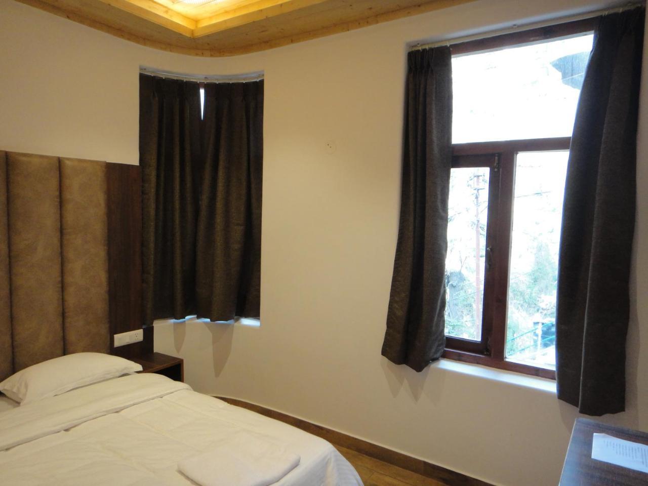 The Hill Crest Bed & Breakfast Shimla