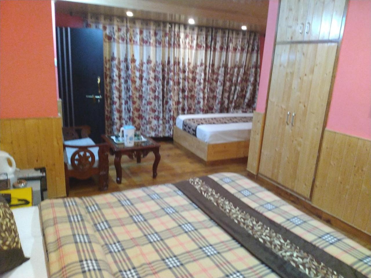 Bed & Breakfast Apple House Shimla