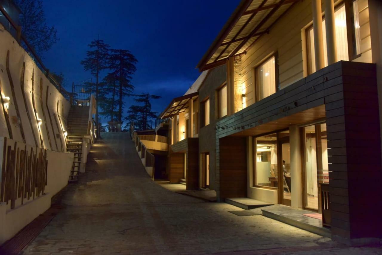 Royale Retreat - Luxury In