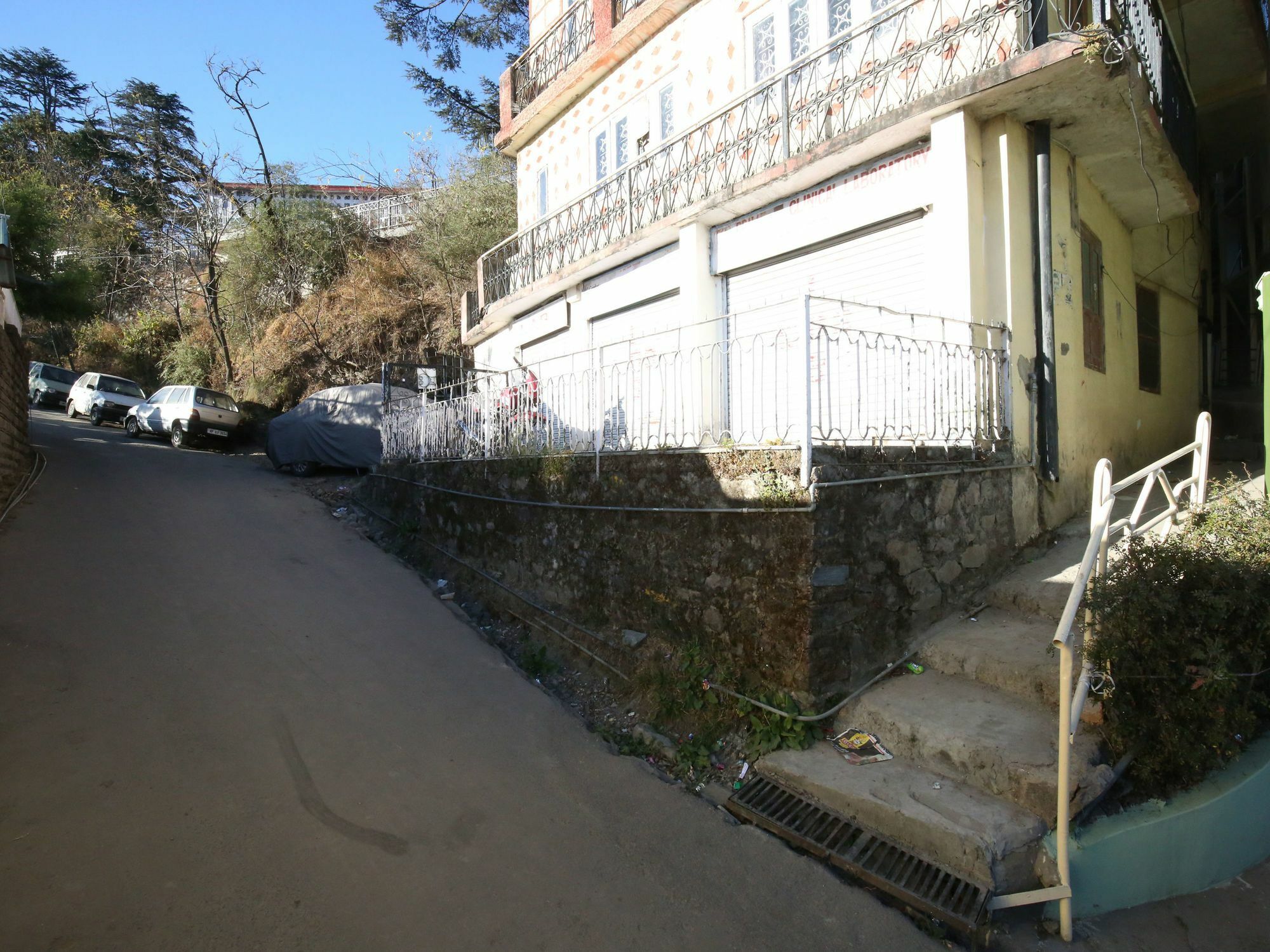 Modern 3bhk Sanjauli Market Shimla