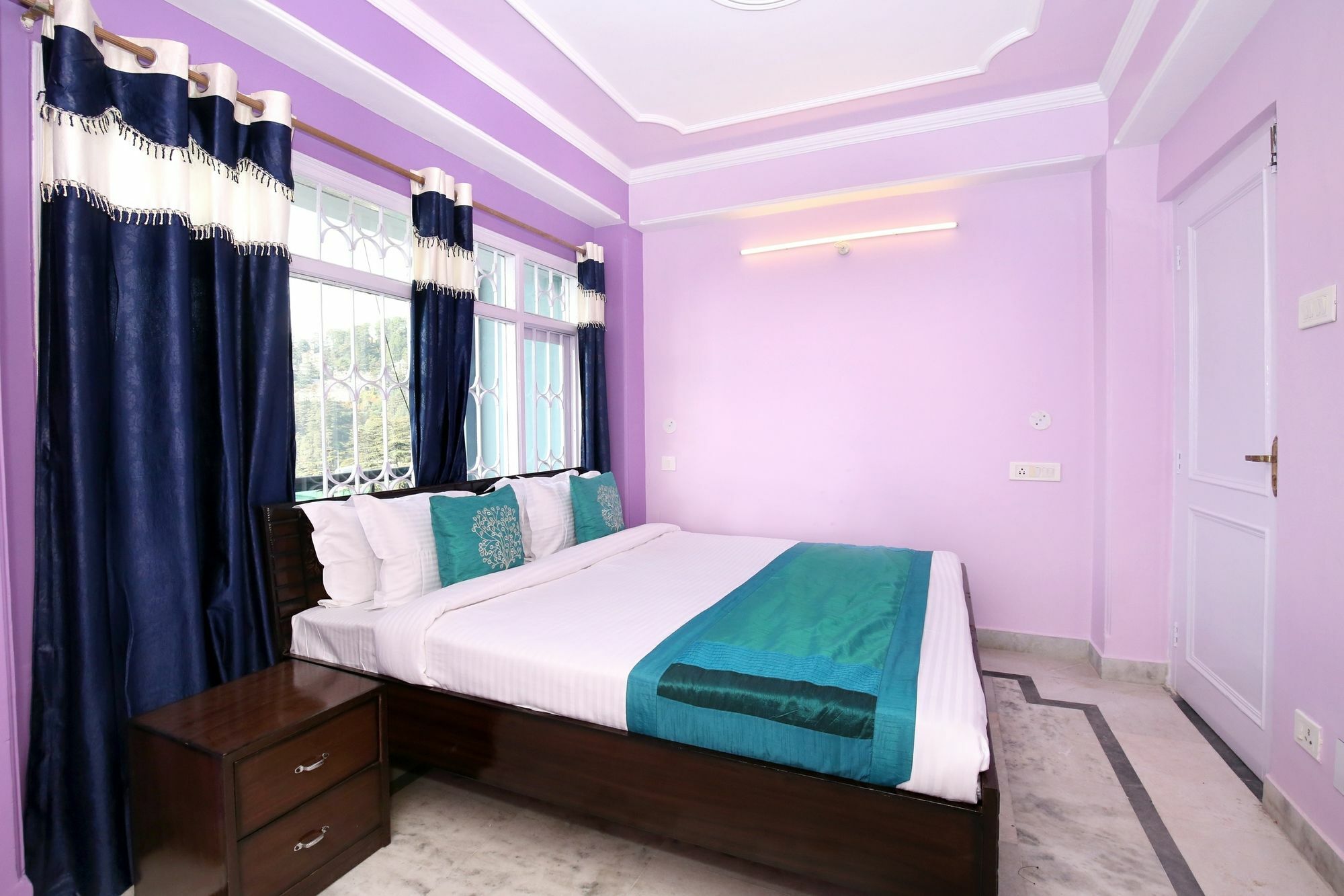 Oyo 10738 3bhk Fagli Apartment *