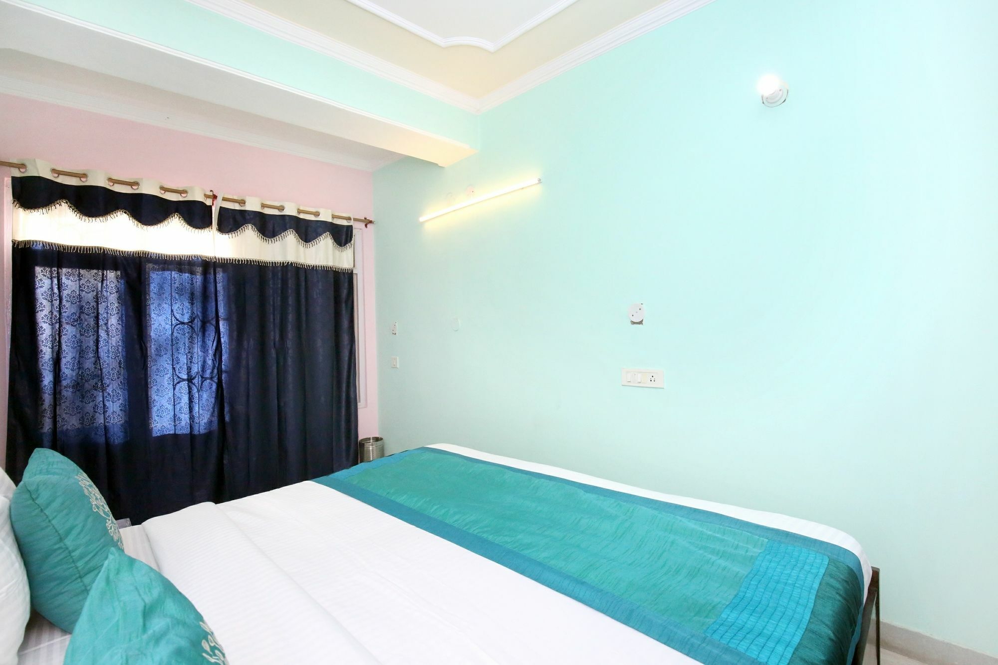 Oyo 10738 3bhk Fagli