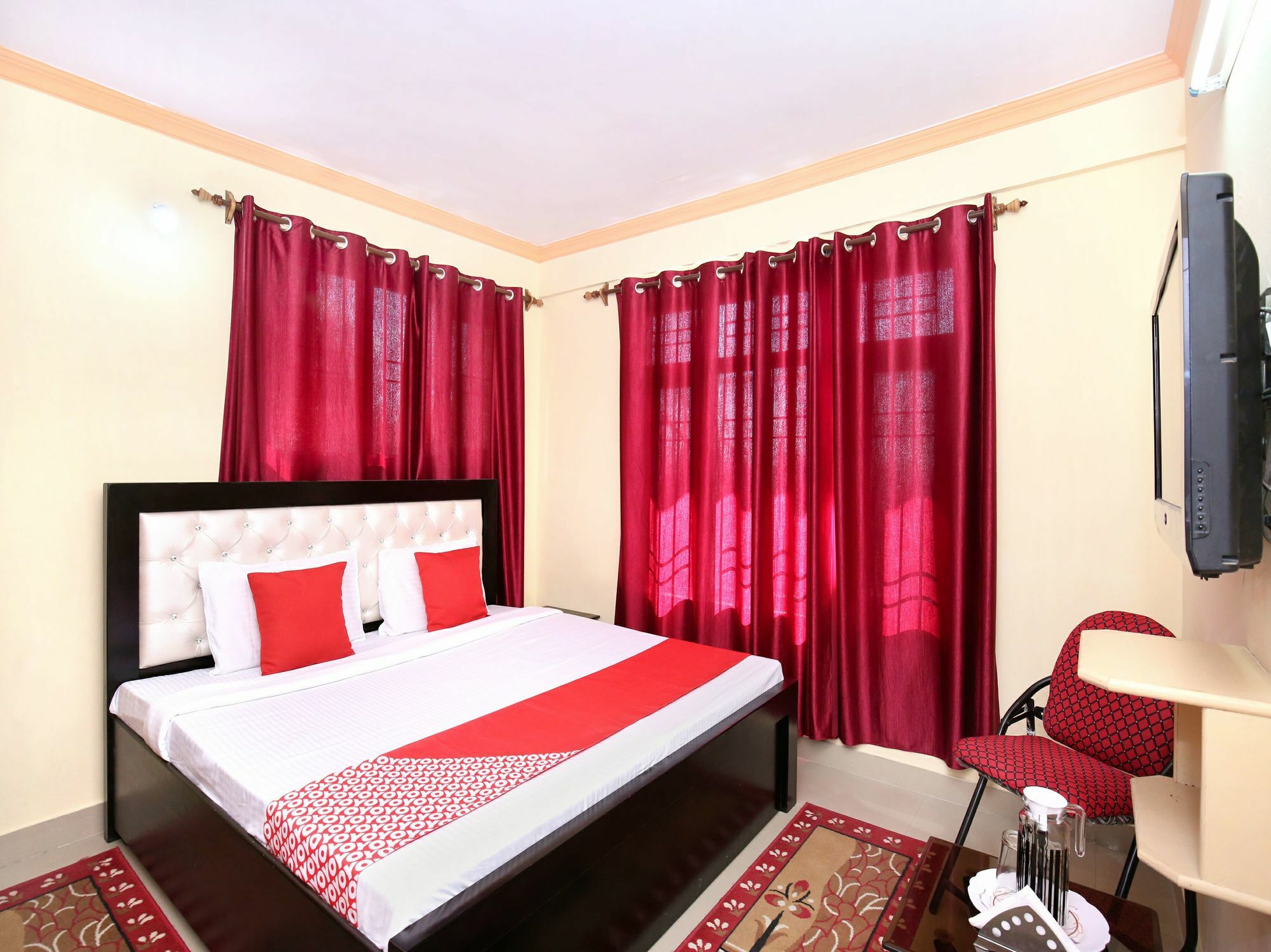 Apartment Oyo 12931 2bhk Valley *