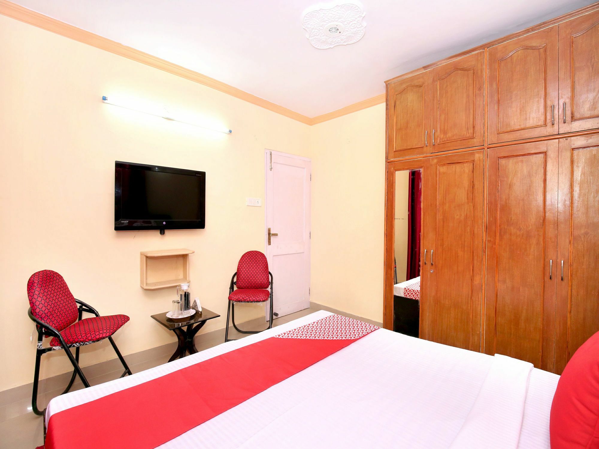 Apartment Oyo 12931 2bhk Valley Shimla