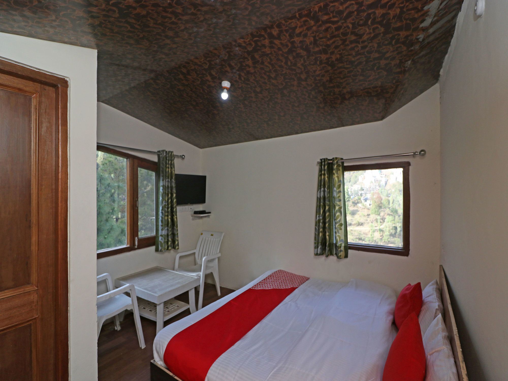 Apartment Oyo 13353 Friends Colony Shimla