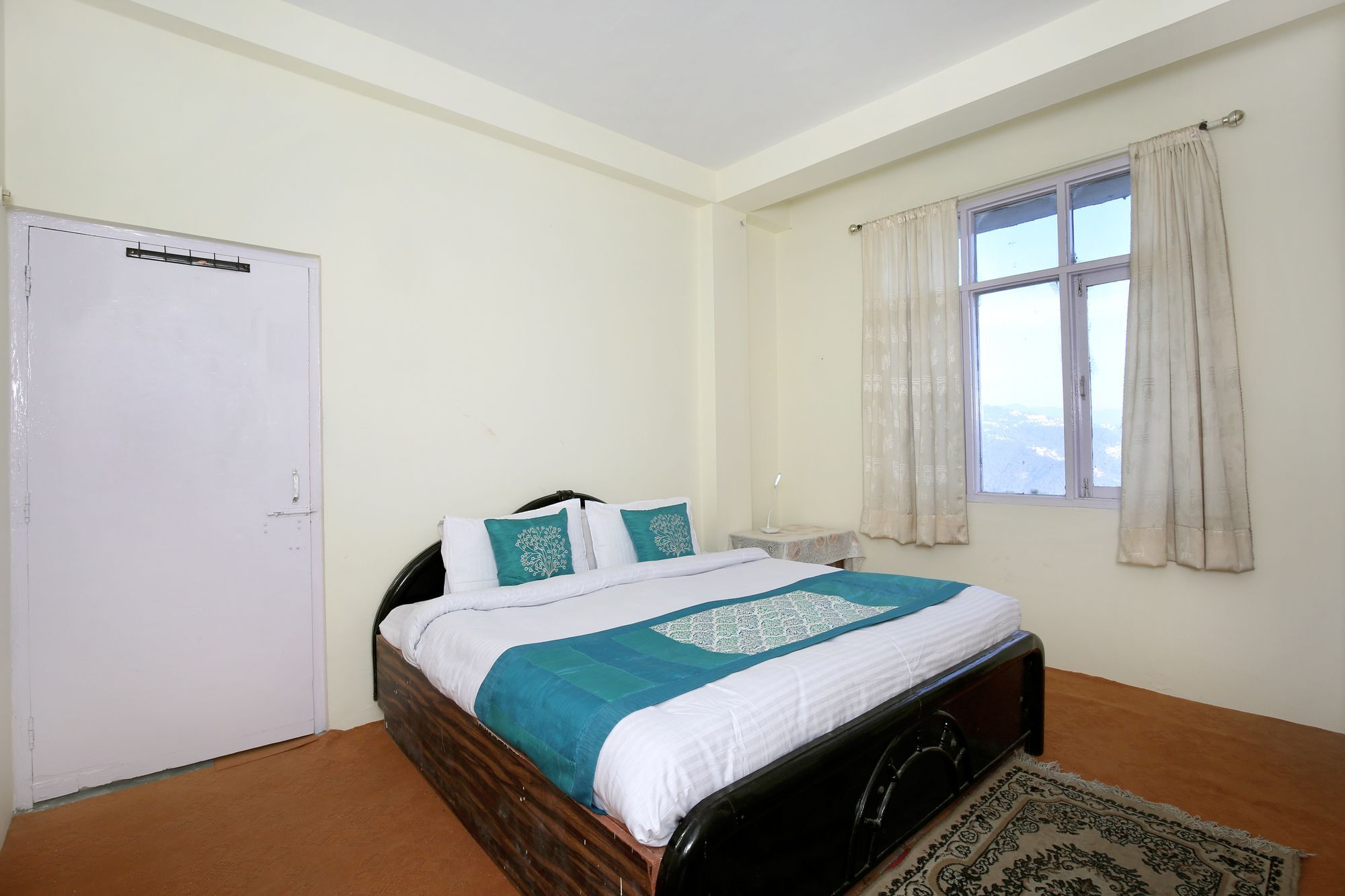 Guest house 2bhk Snow View