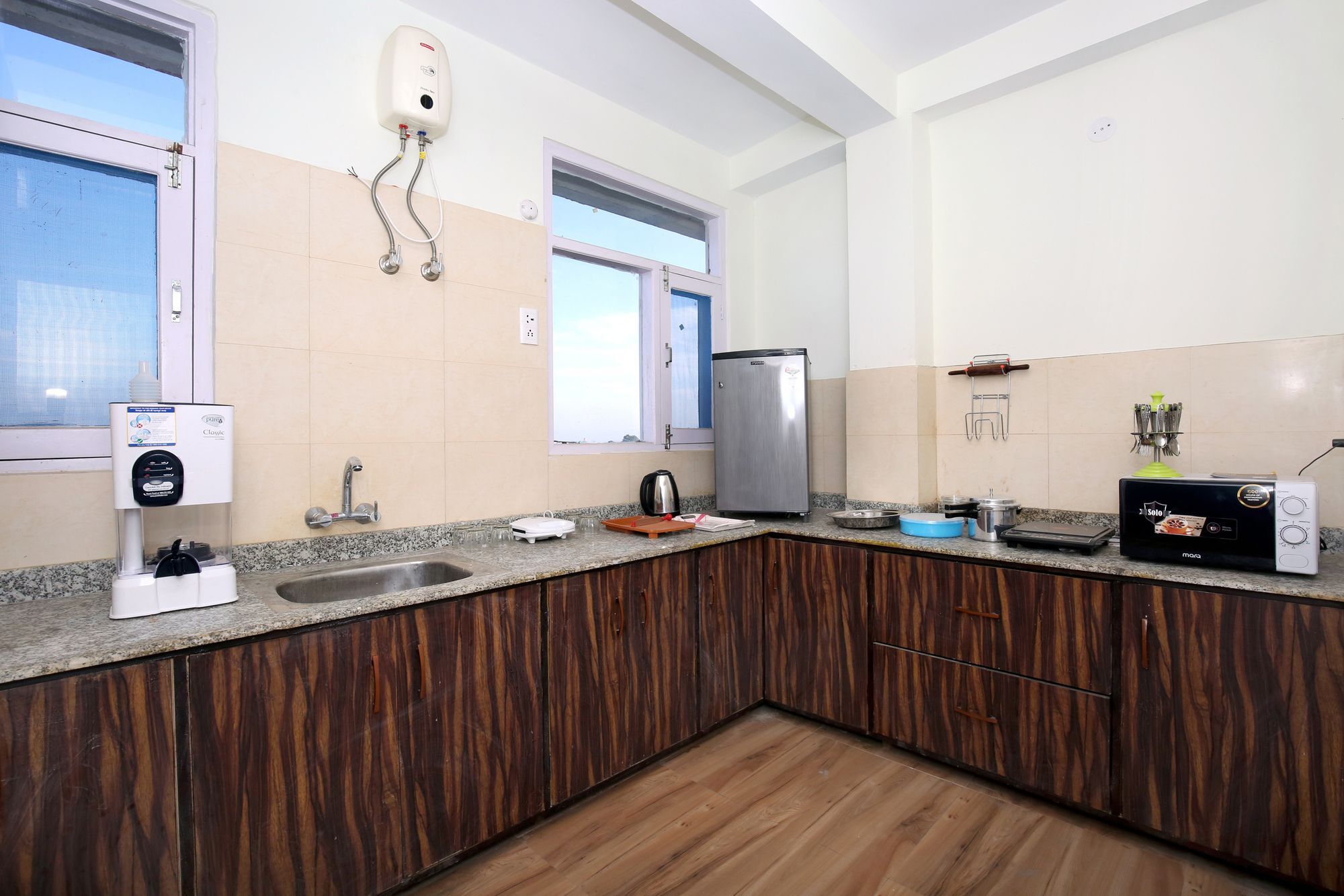 2bhk Snow View 3*