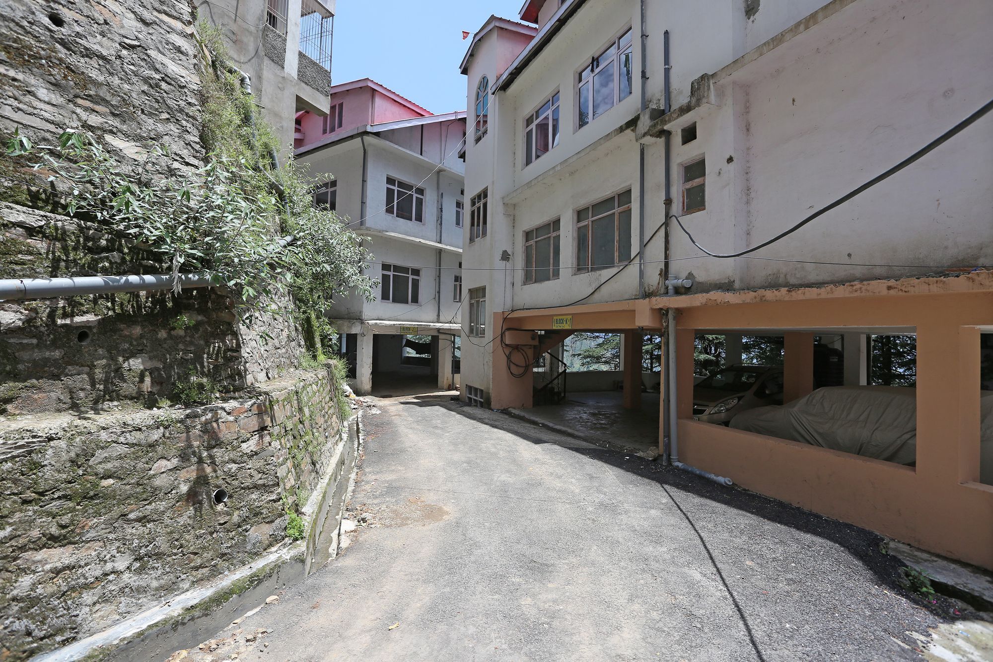 Oyo 9102 3bhk Pinewood Valley Apartment Shimla