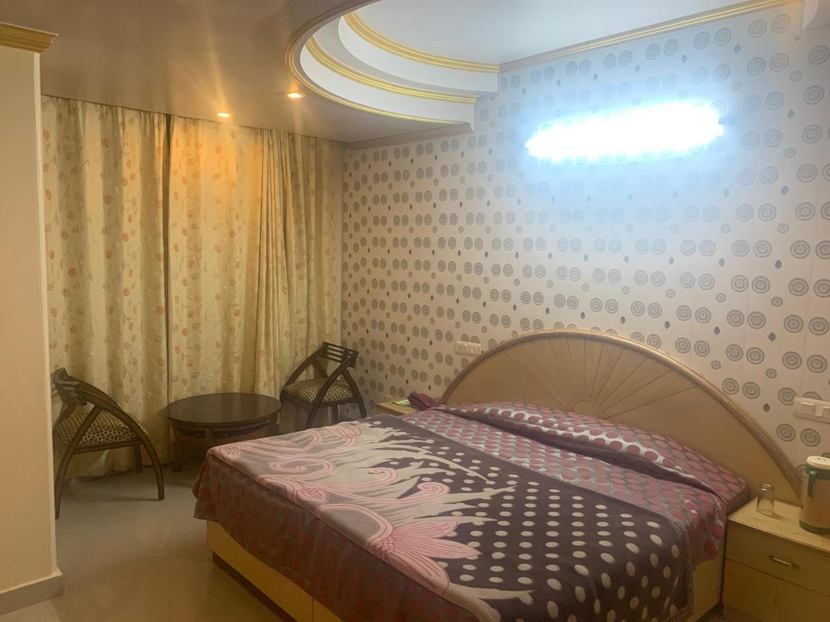 New Cosmos Hotel