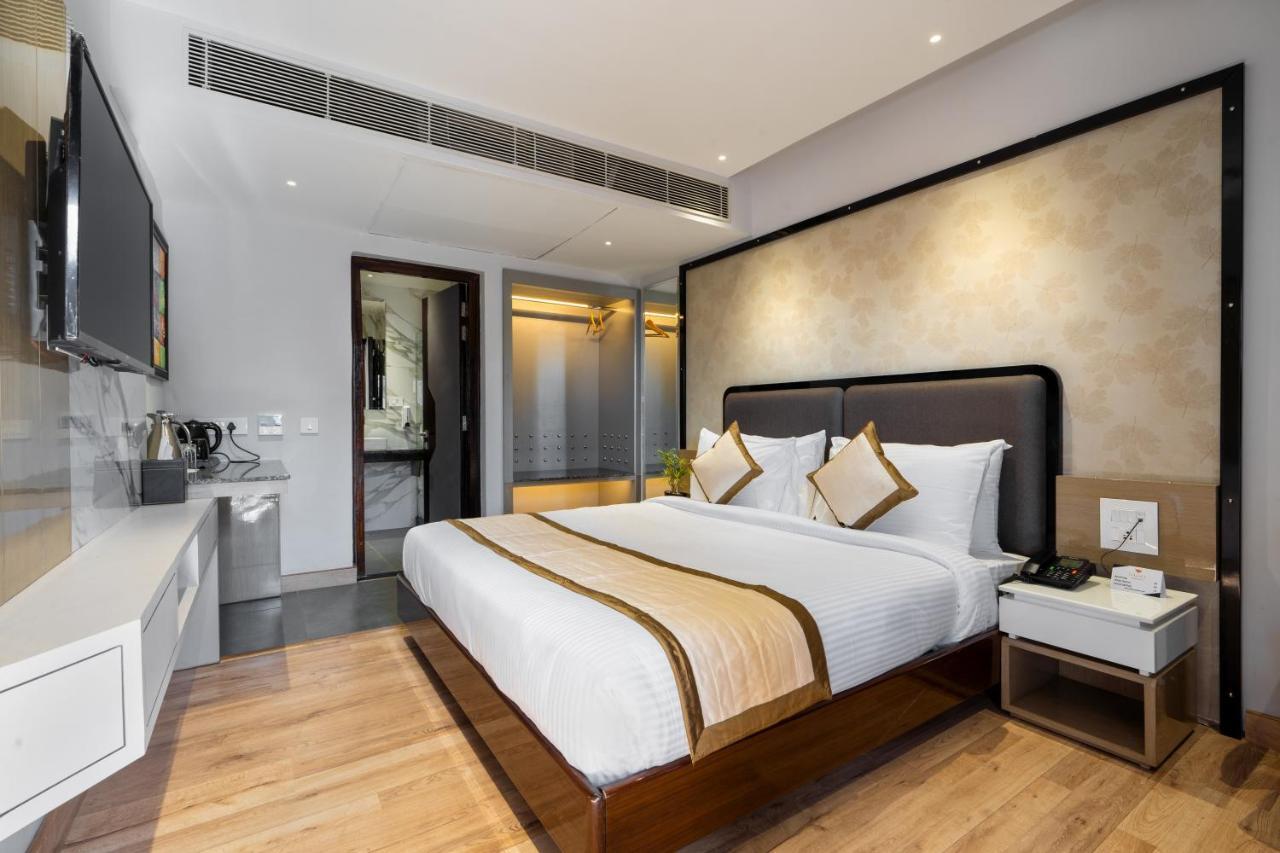 The Legacy Hotel 4*