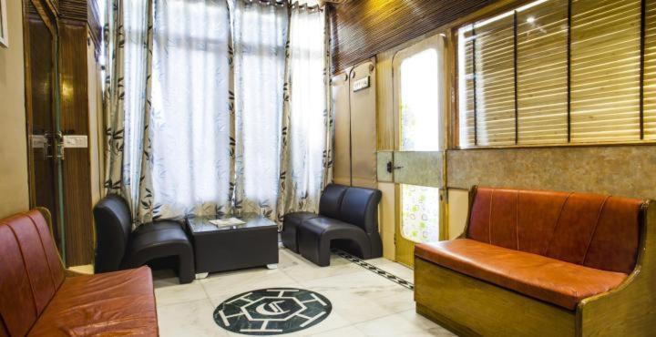 New Cosmos Hotel Shimla