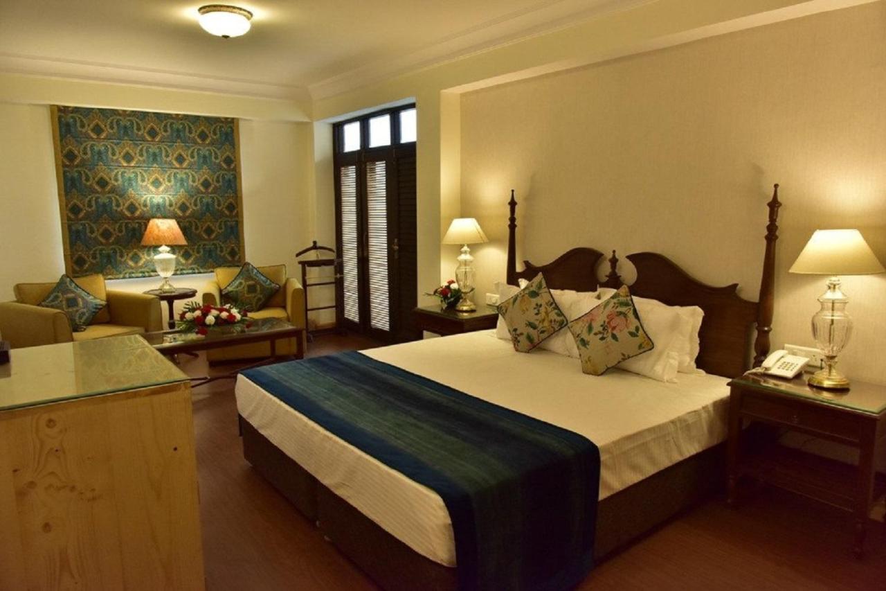 The Oaktree House Hotel 3*