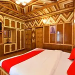 Oyo 4681 Snow Flake Cottage