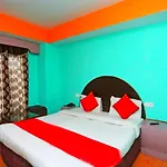 Hotel Shorya, Mall Road