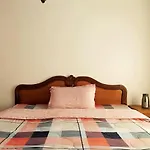 Vipul Home Stay