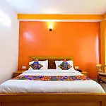 Fabhotel Nelson Villa - Fully Vaccinated Staff