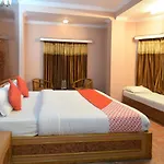Oyo 4479 Hotel Rock Heaven
