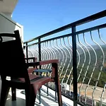 Him Aashrey B&B Homestay