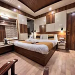Crystal Hotel