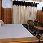 Oyo 2400 Hotel Chaman Palace