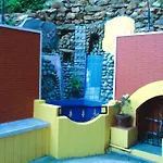Barowalia Resorts
