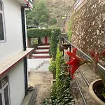 Deep Jyoti Home Stay