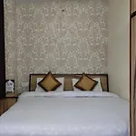 Hotel Blue Mountain